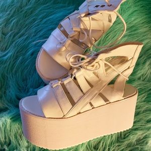 Chunky platform sandal